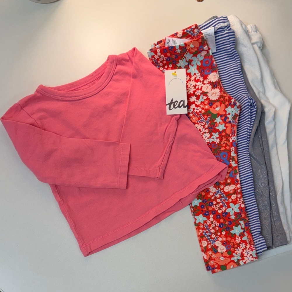 Leggings and Shirt Set - Picture 1 of 4